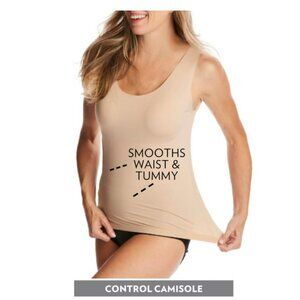 Secret Solutions Plus Size Invisible Shaper Light Control Camisole 30/32